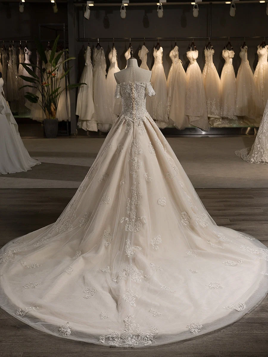 Off-The-Ombro Mangas Curtas Tule Applique com Beading Court Train Vestidos de Casamento - Image 3